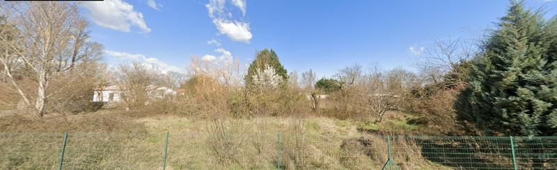 Terrain constructible - 891 m²