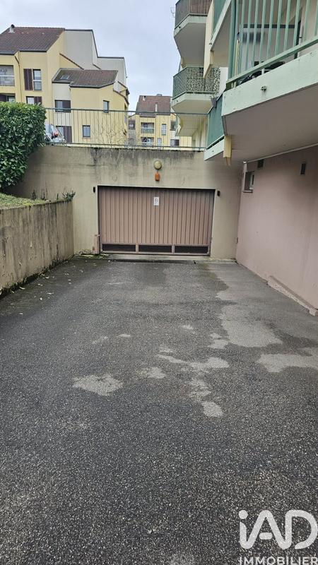 Parking - 13 m²
