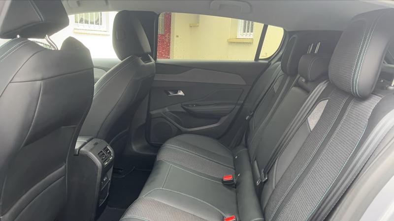 Peugeot 308 1.2 Puretech 130 Eat6 Allure Pack