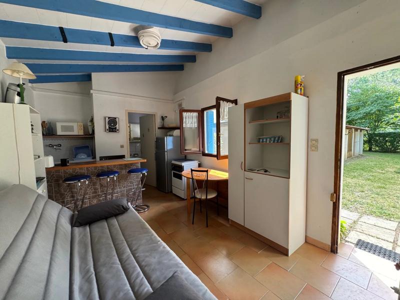 Maison - 237 m² - 9 pièces