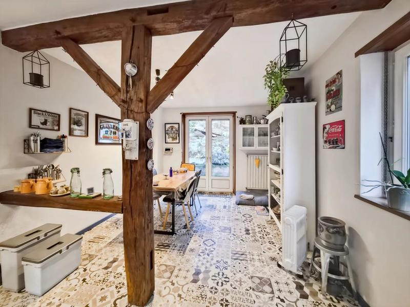 Maison - 195 m² - 6 pièces