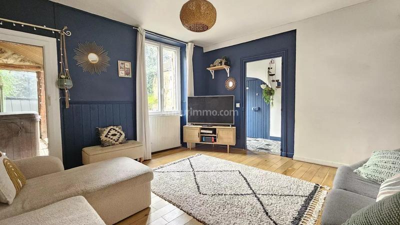 Maison - 205 m² - 7 pièces