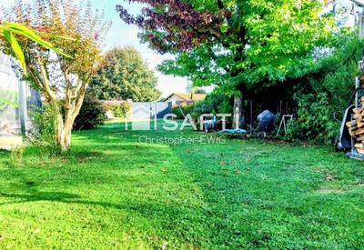 Maison de ville - 185 m² - 6 pièces