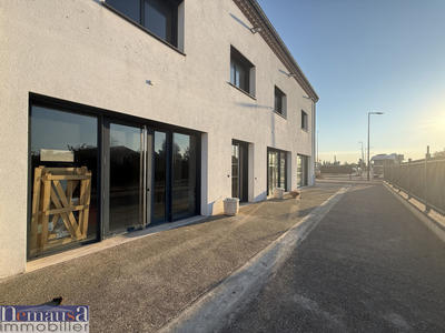 Local commercial - 300 m²