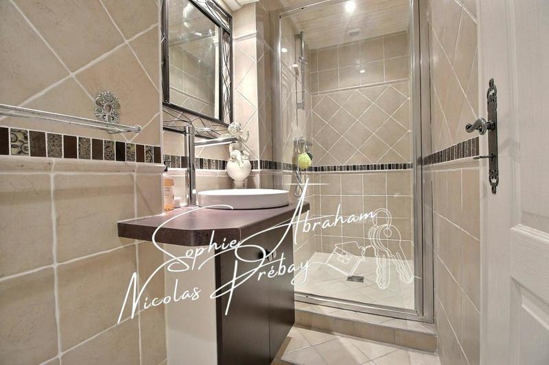 Maison - 176 m² - 7 pièces