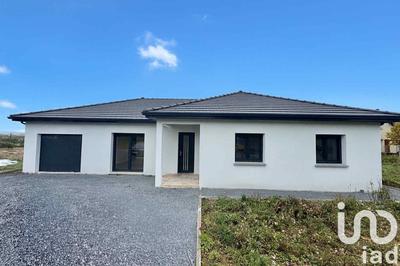 Maison - 110 m² - 4 pièces