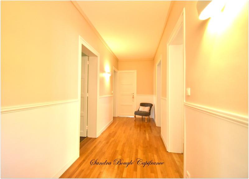 Maison de ville - 239 m² - 8 pièces