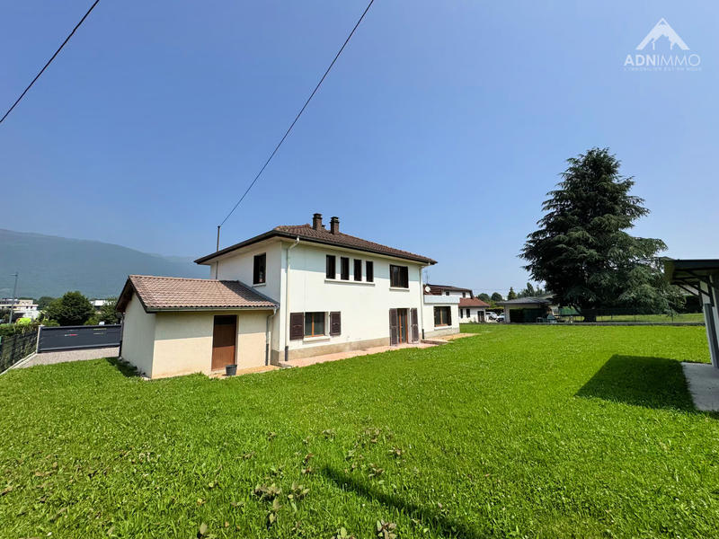 Maison - 160 m² - 5 pièces