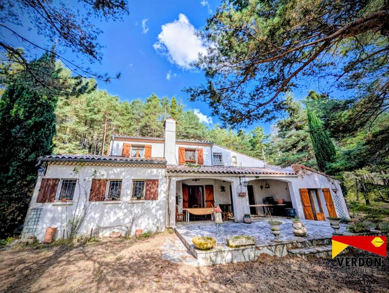 Maison - 124 m² - 8 pièces