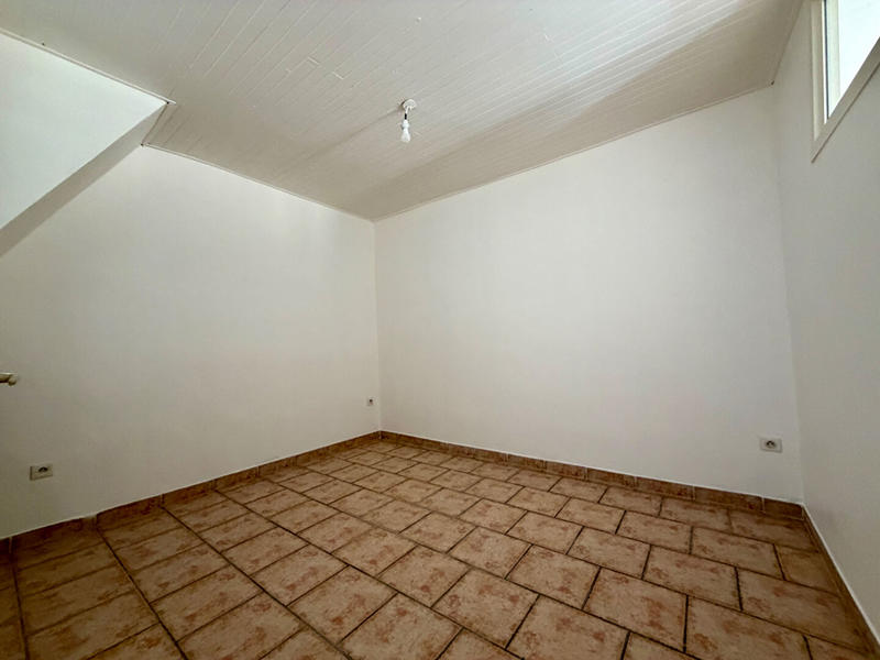 Maison - 74 m² - 4 pièces