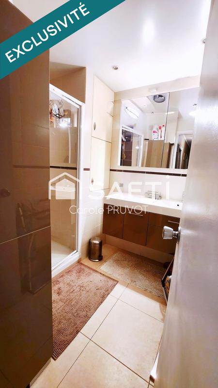 Appartement - 94 m² - 5 pièces