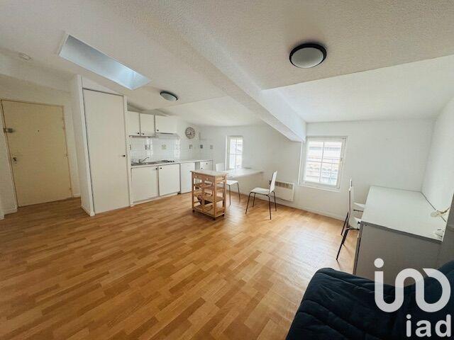 Studio - 30 m² - 1 pièce