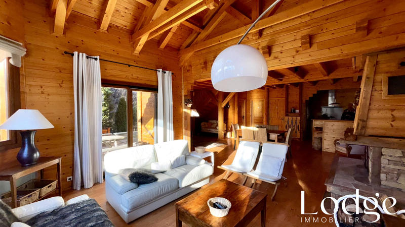 Maison - 160 m² - 5 pièces