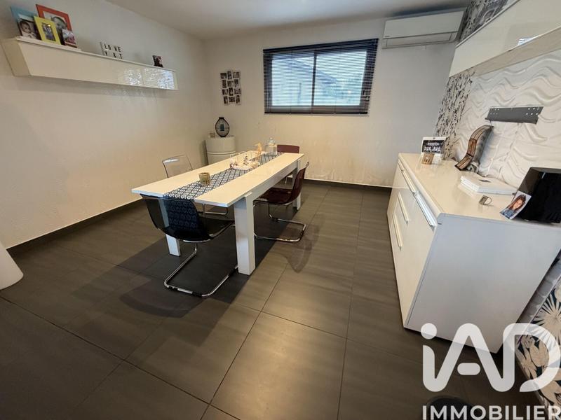 Maison - 107 m² - 5 pièces