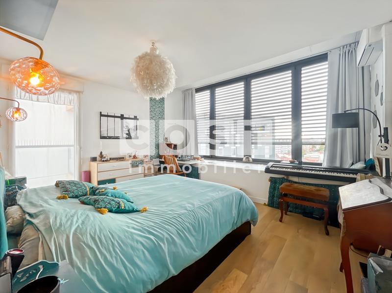 Appartement - 107 m² - 4 pièces