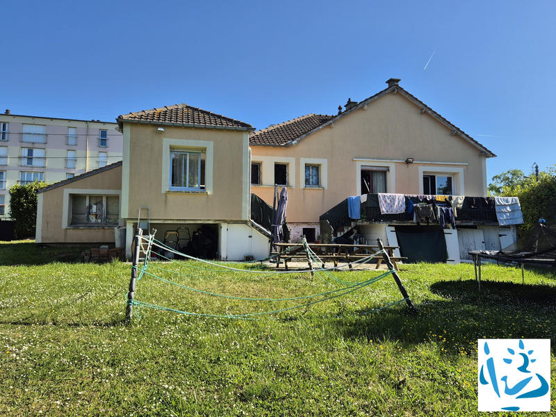 Maison - 112 m² - 5 pièces