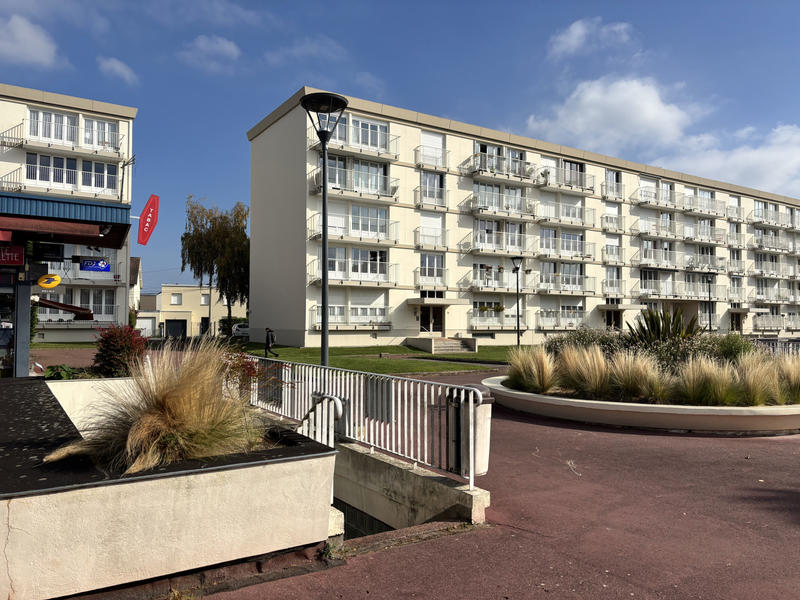 Local commercial - 250 m²