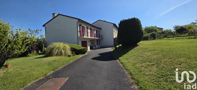 Maison - 104 m² - 5 pièces