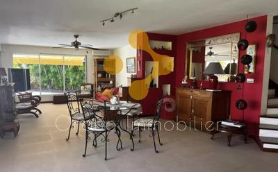 Maison - 150 m² - 5 pièces