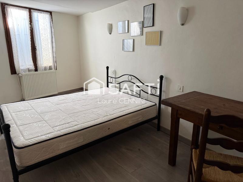 Maison - 448 m² - 15 pièces