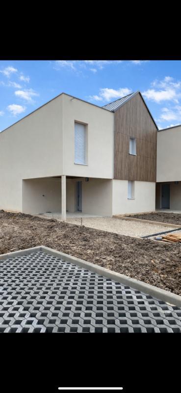 Pavillon - 95 m² - 4 pièces