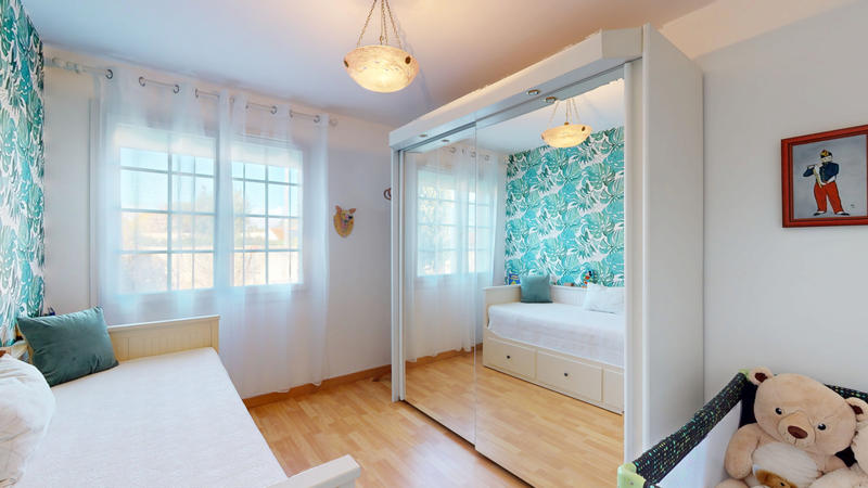 Maison - 140 m² - 4 pièces