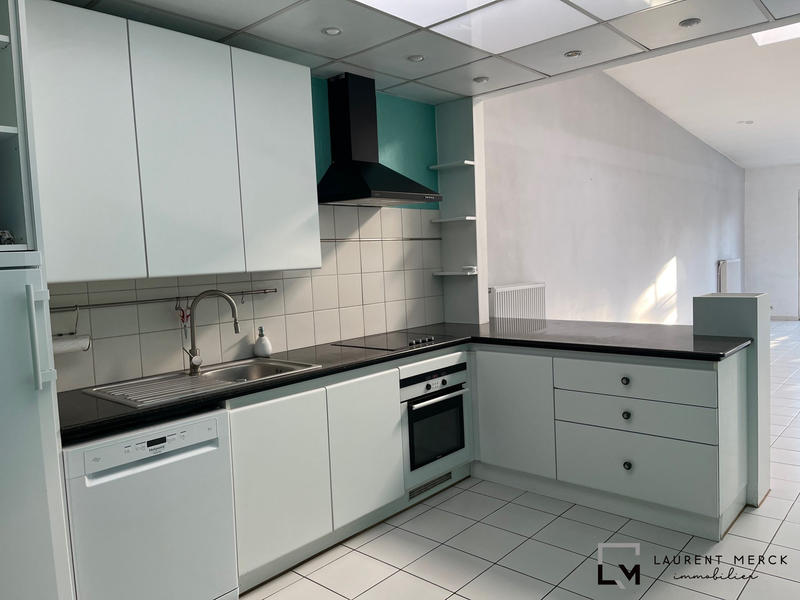 Maison - 98 m² - 4 pièces