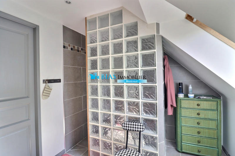 Maison contemporaine - 175 m² - 7 pièces