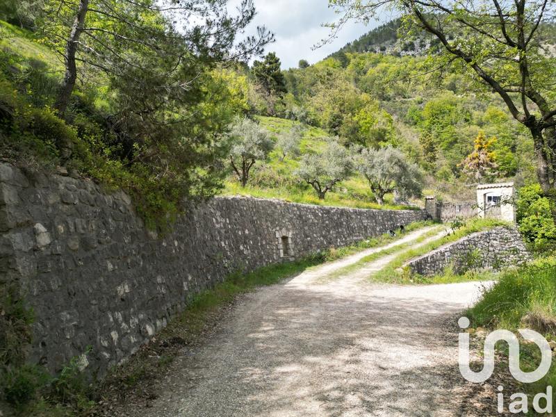 Terrain - 22 000 m²