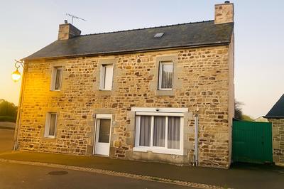 Maison - 102 m² - 4 pièces