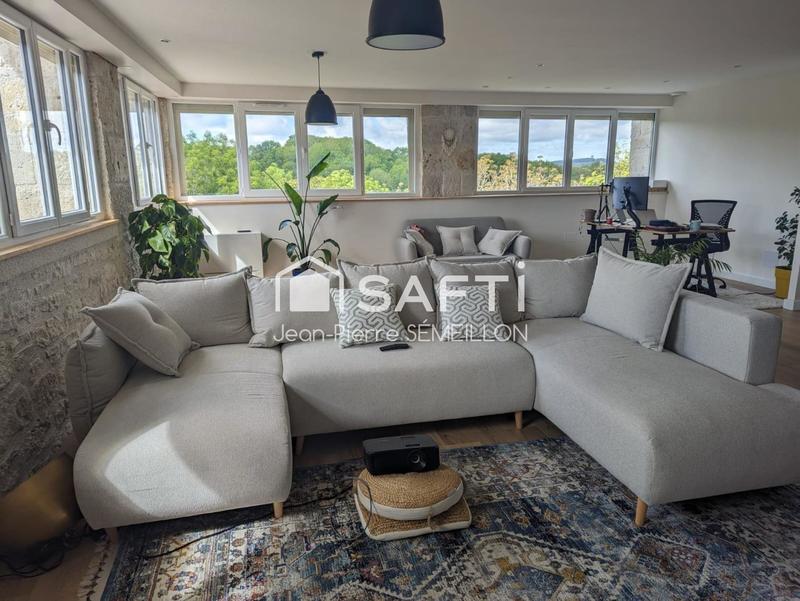 Maison - 250 m² - 7 pièces