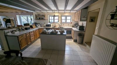 Maison - 196 m² - 5 pièces