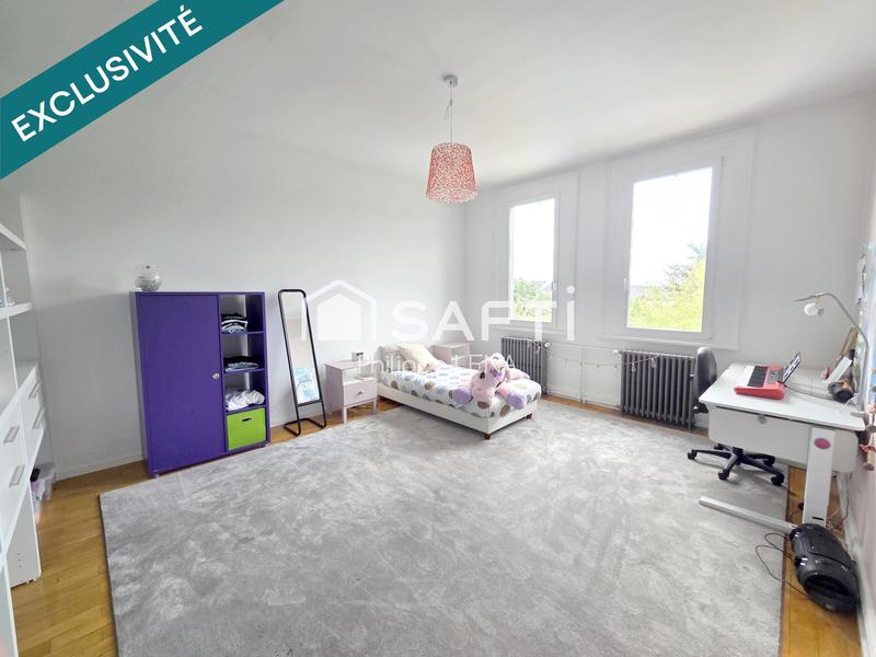 Villa - 228 m² - 7 pièces