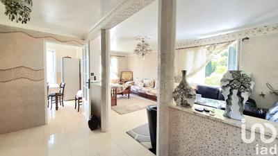 Maison - 123 m² - 6 pièces