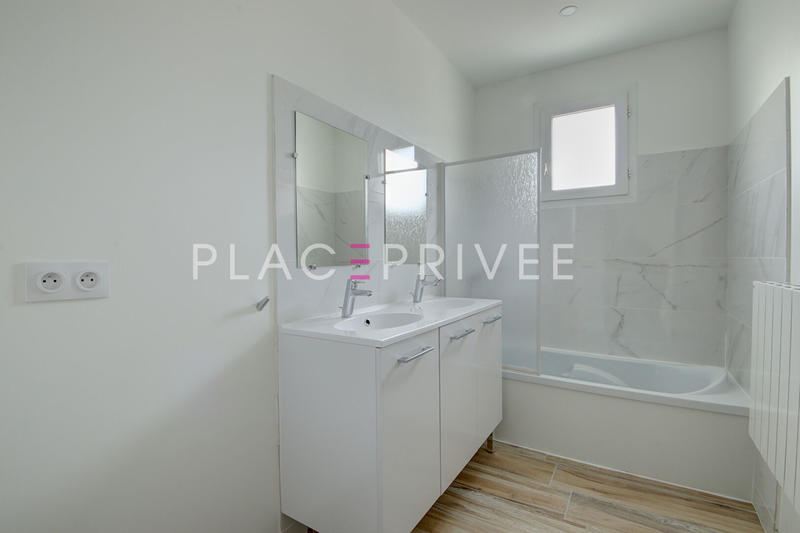 Maison - 106 m² - 4 pièces