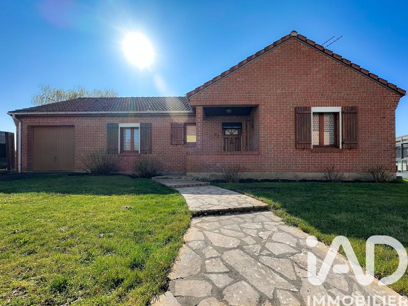 Maison - 90 m² - 5 pièces