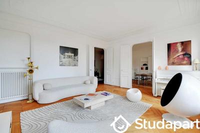 Appartement - 200 m² - 4 pièces