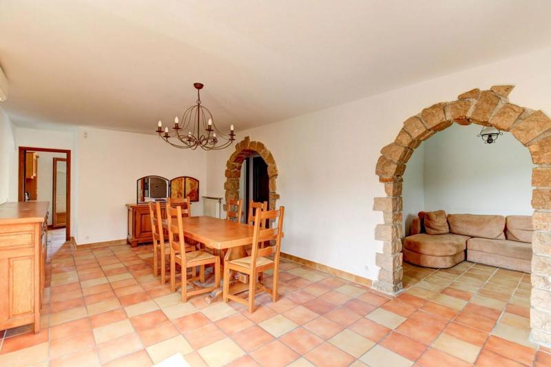 Maison - 164 m² - 6 pièces