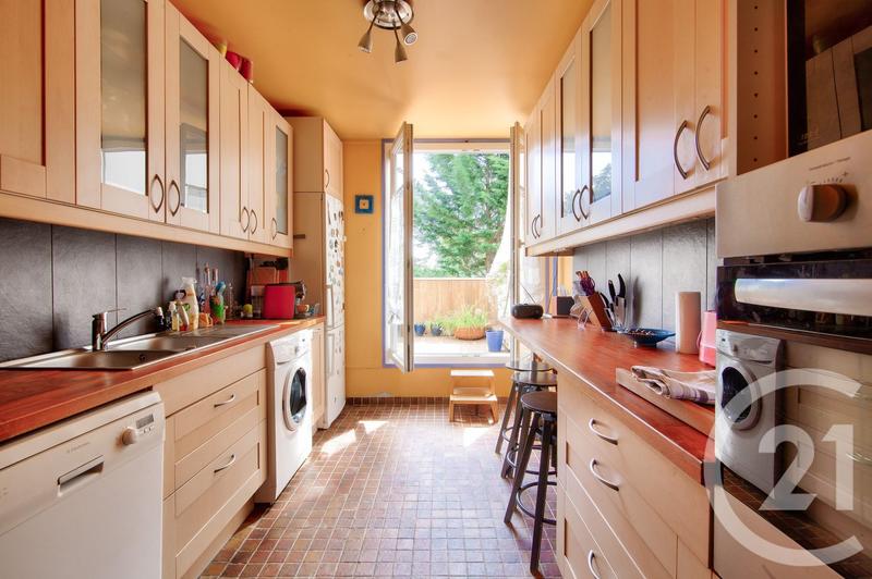 Appartement - 105 m² - 5 pièces