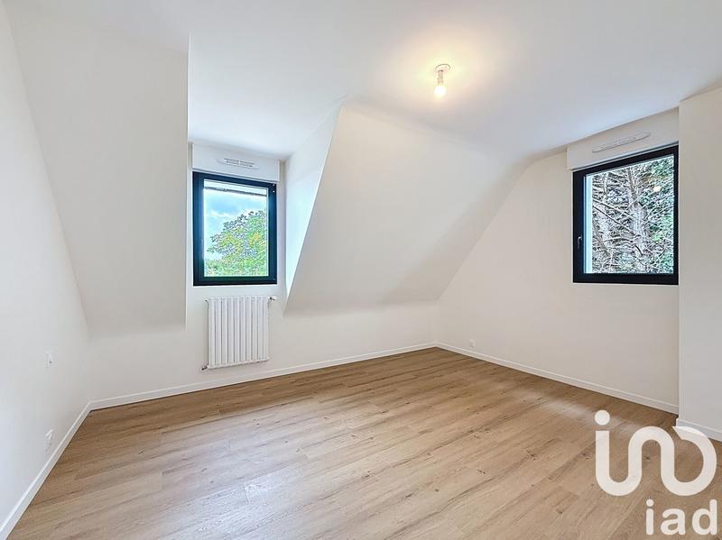 Maison - 166 m² - 8 pièces