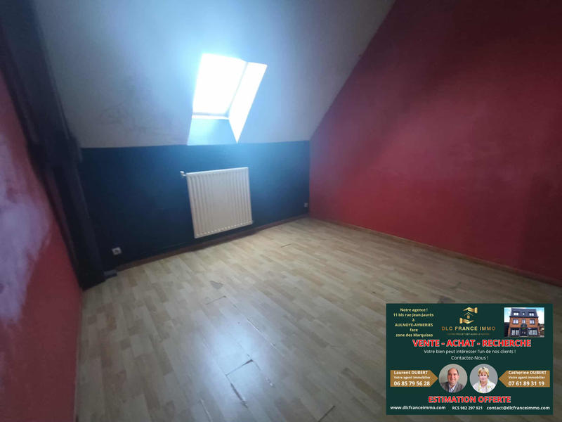 Maison - 250 m² - 8 pièces