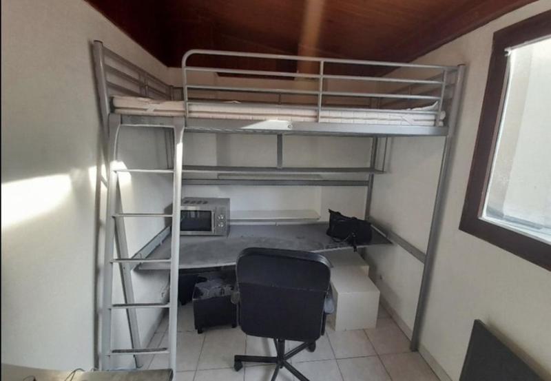 Studio - 11 m² - 1 pièce