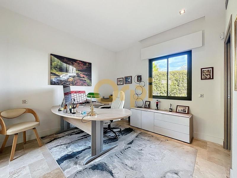 Villa - 160 m² - 4 pièces