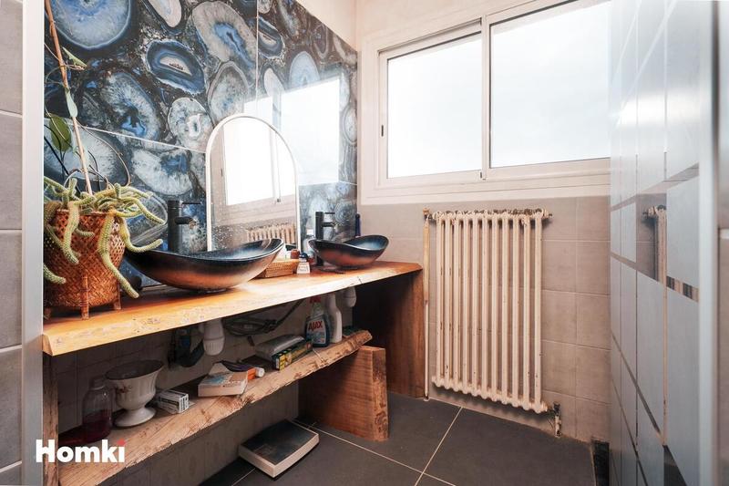 Appartement - 100 m² - 5 pièces