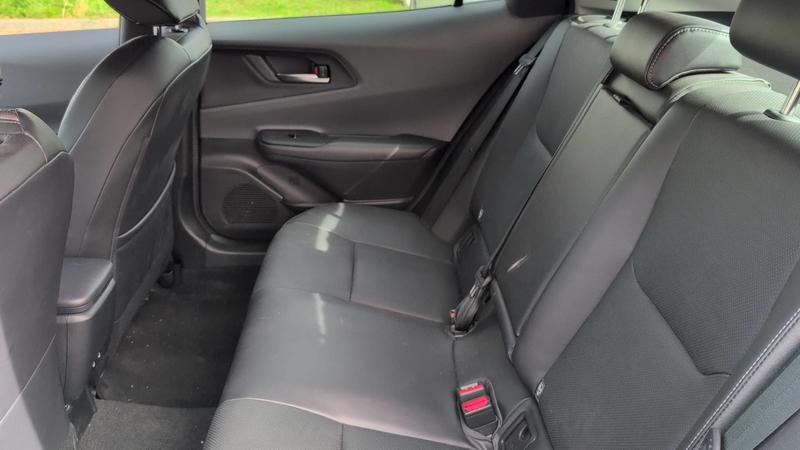 Toyota Prius IV 2.0 Vvt-iE 223 Phev e-Cvt 152 Lounge - Automatique