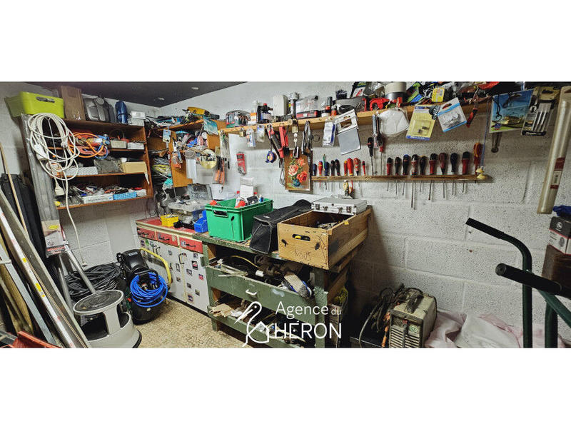 Propriété - 130 m² - 5 pièces