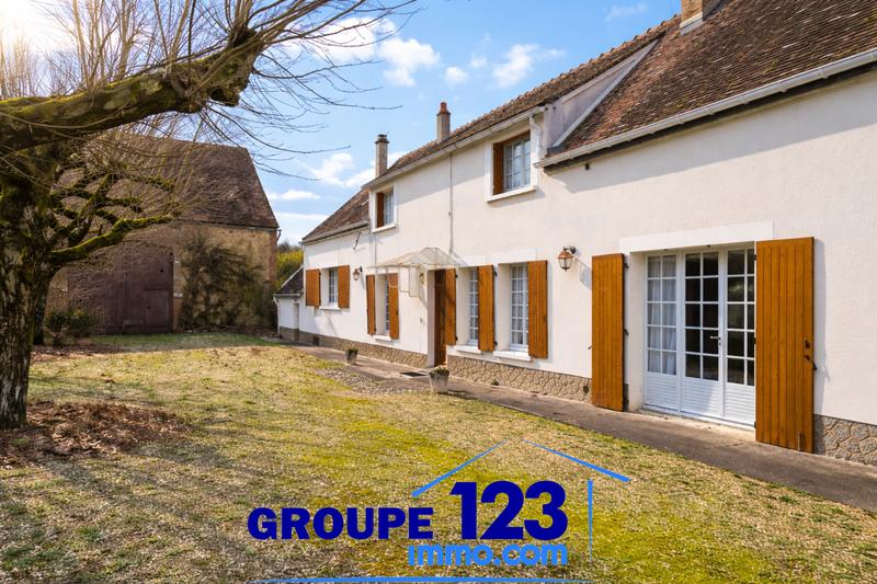 Maison - 180 m² - 5 pièces