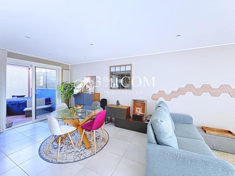 Maison - 100 m² - 6 pièces