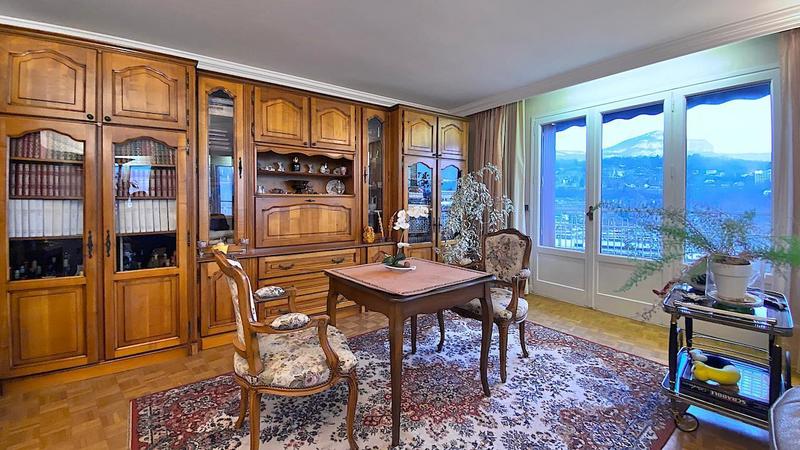 Appartement - 160 m² - 5 pièces