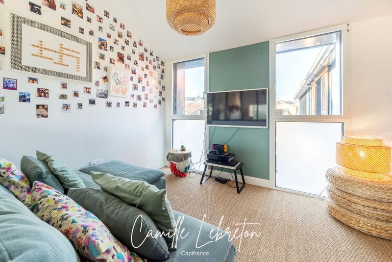 Maison - 176 m² - 6 pièces